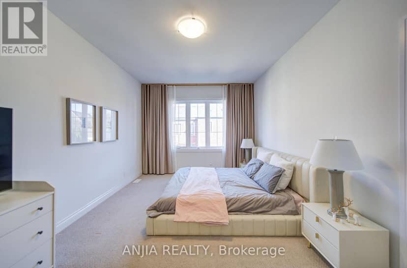 107 Guardhouse Crescent — photo 40 of 40