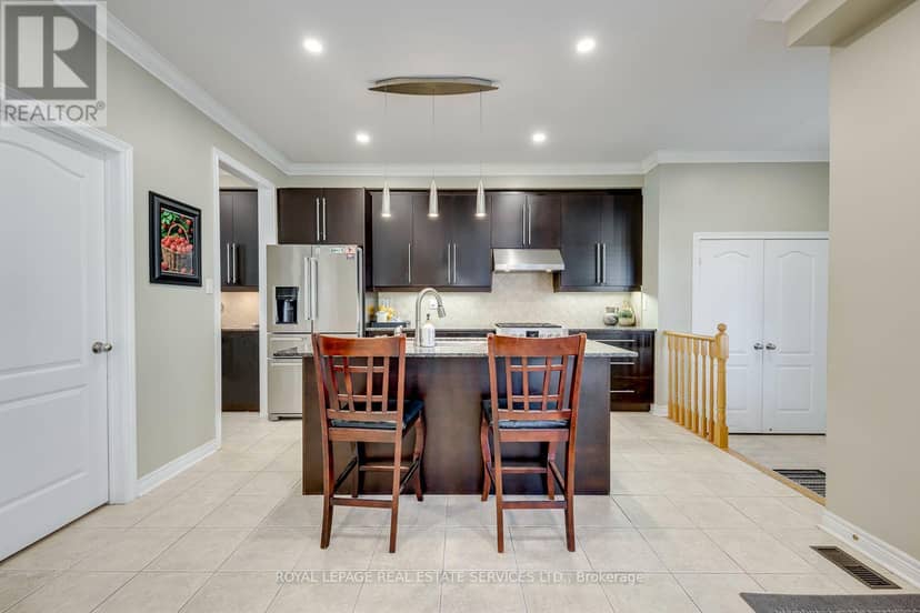 96 Thomas Street — photo 18 of 40