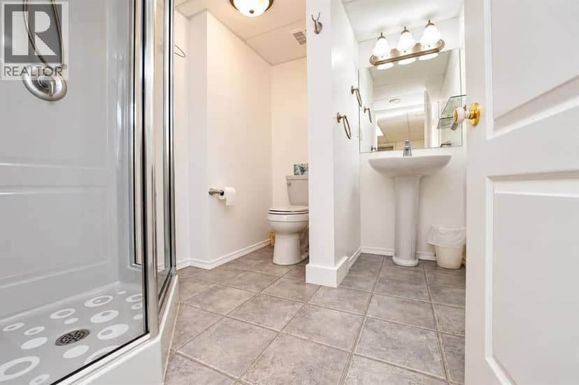 44043 714 Township — photo 26 of 38