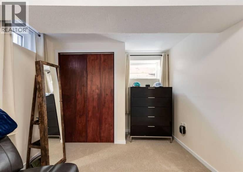 67 Alderwood Close SE — photo 38 of 40