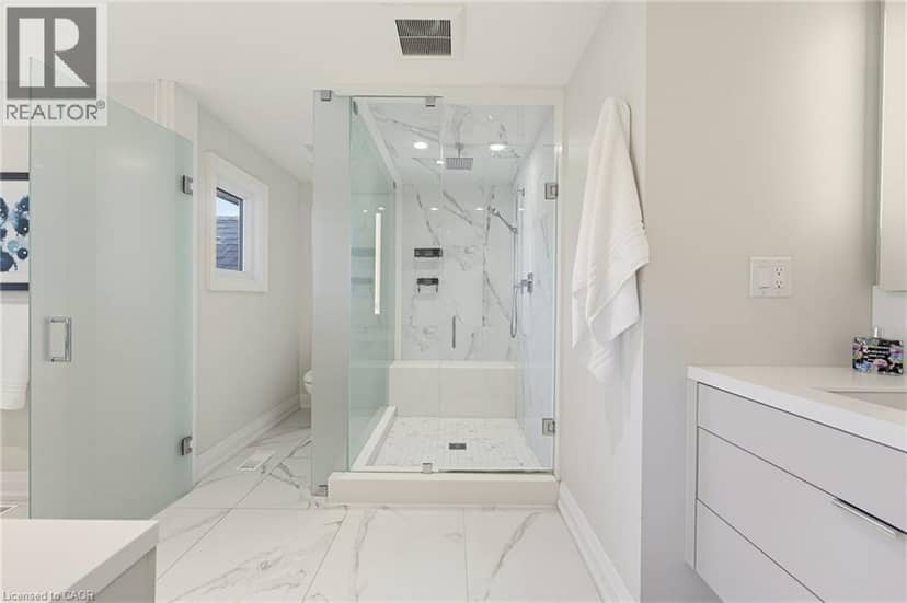 212 STADACONA Avenue — photo 21 of 40