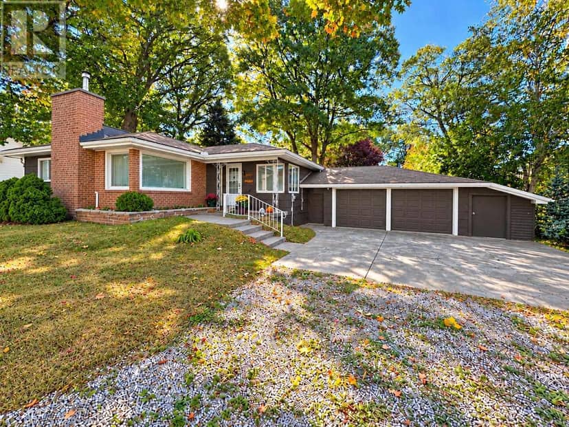 367 Northern Ave. E. — photo 1 of 39