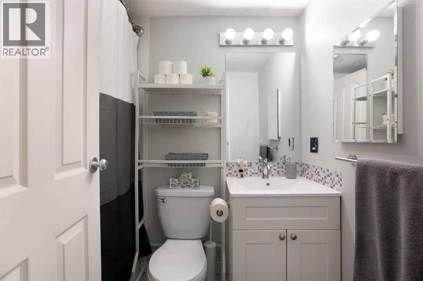1513, 11010 Bonaventure Drive SE — photo 17 of 28