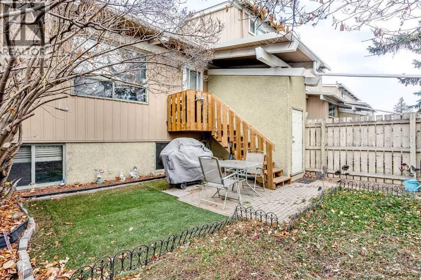 1513, 11010 Bonaventure Drive SE — photo 25 of 28