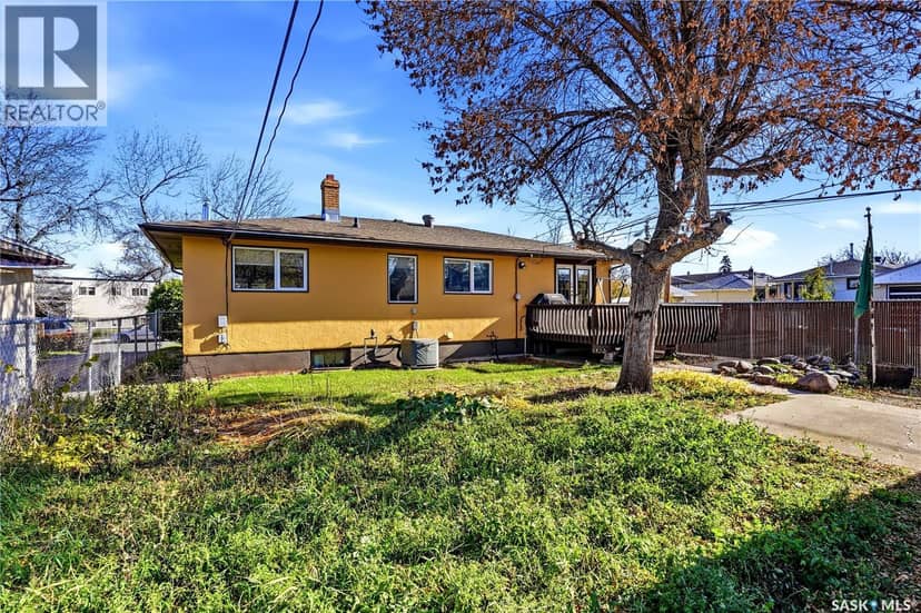 2354 Harvey STREET — photo 40 of 40