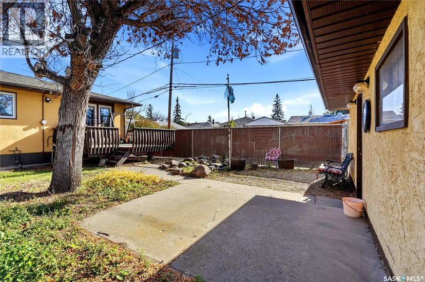 2354 Harvey STREET — photo 38 of 40