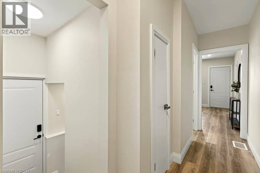 95 CHETWOOD Street — photo 19 of 40