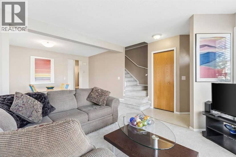 172 Harvest Gold Heights NE, Calgary, photo 6