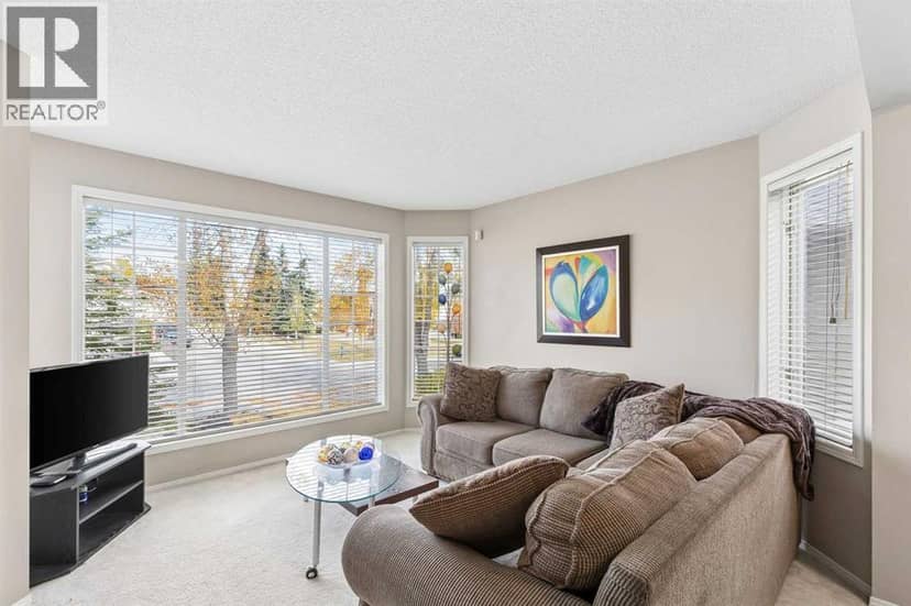 172 Harvest Gold Heights NE, Calgary, photo 5