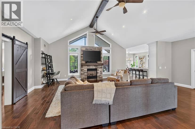 2050 15 Side Road, Milton, photo 7