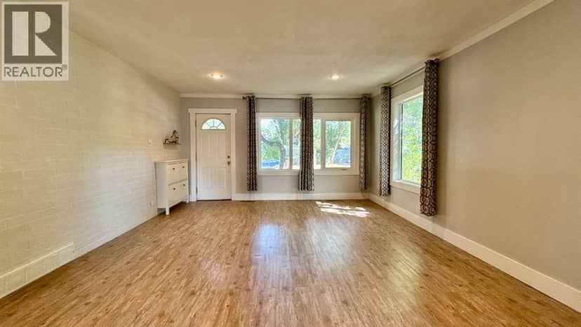 1408 12 Avenue S, Lethbridge, photo 4