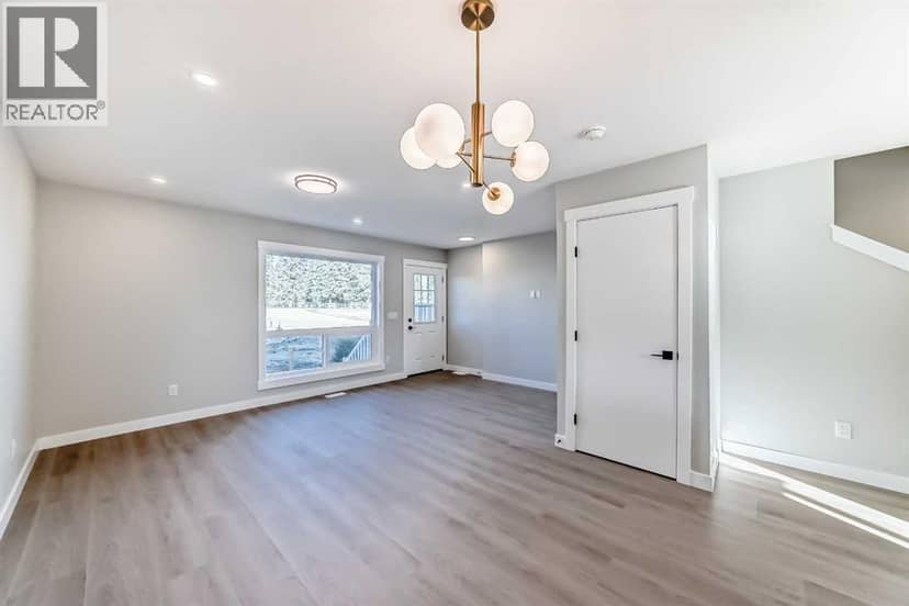 1002 Clover Road — photo 12 of 40