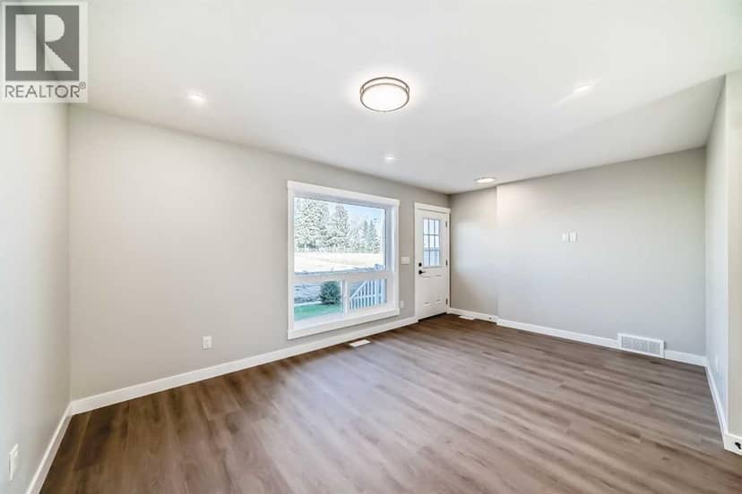 1002 Clover Road — photo 16 of 40
