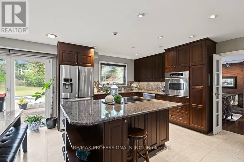 2604 Barrisdale Court, Mississauga, photo 2