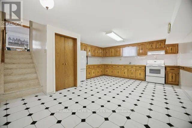 4106 Sunset Valley Court — photo 29 of 39