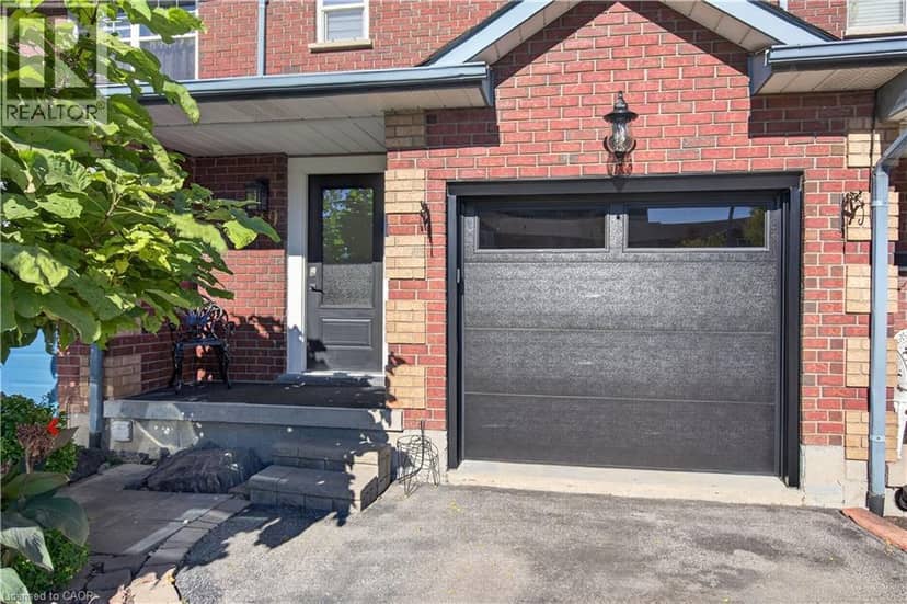 149 ESSLING Avenue, Hamilton, photo 2