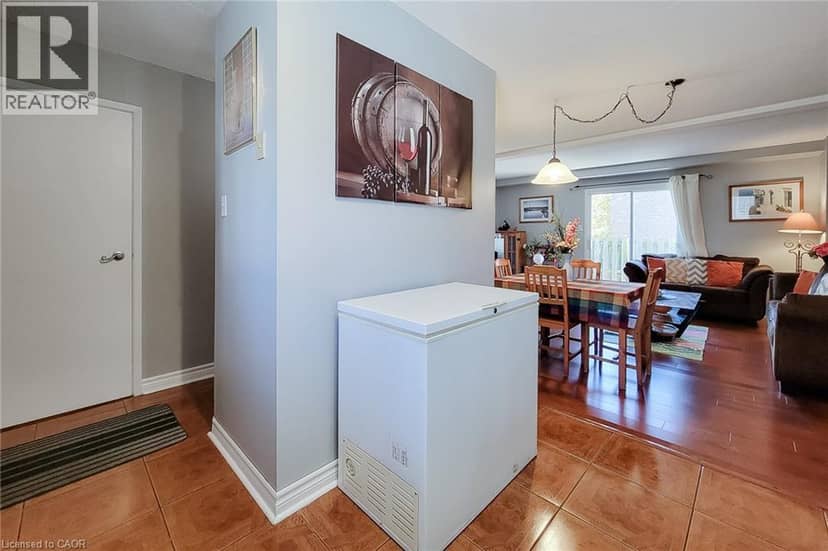 8136 COVENTRY Road Unit# 36 — photo 20 of 40