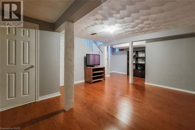 8136 COVENTRY Road Unit# 36 — photo 35 of 40