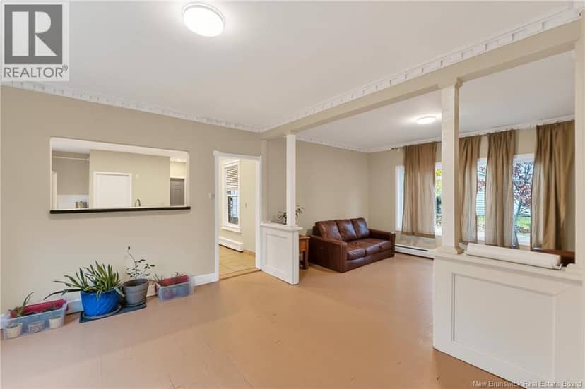 36 Queensway Way — photo 13 of 40