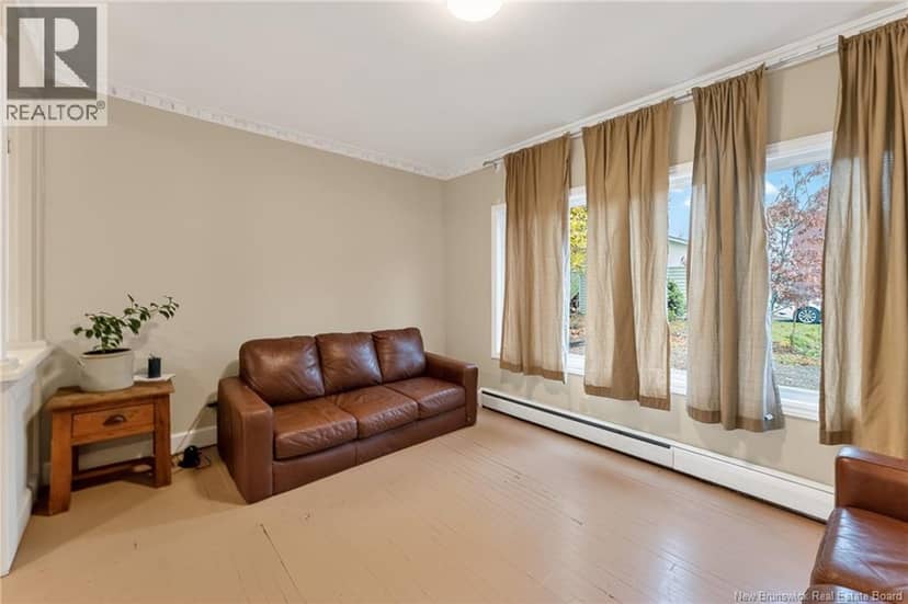 36 Queensway Way — photo 17 of 40