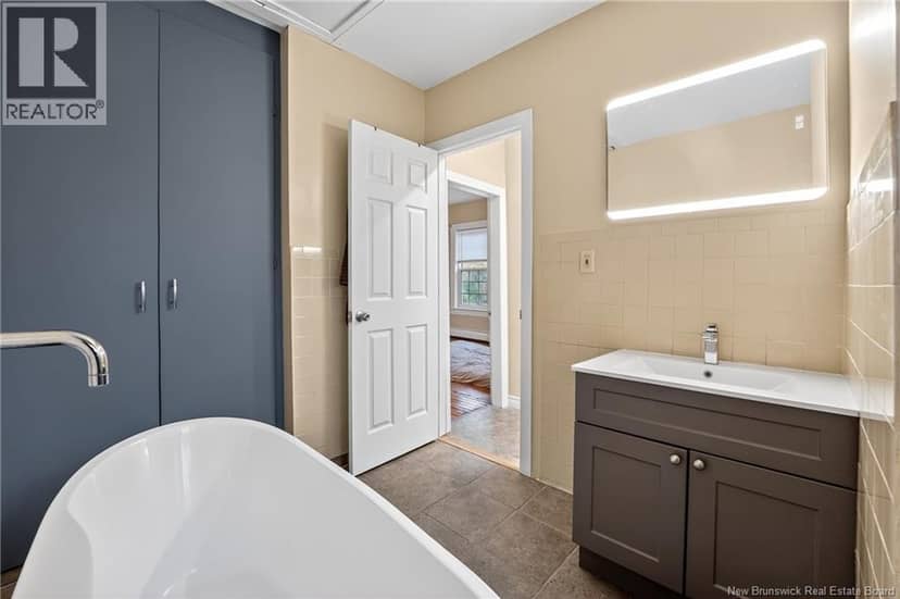 36 Queensway Way — photo 33 of 40