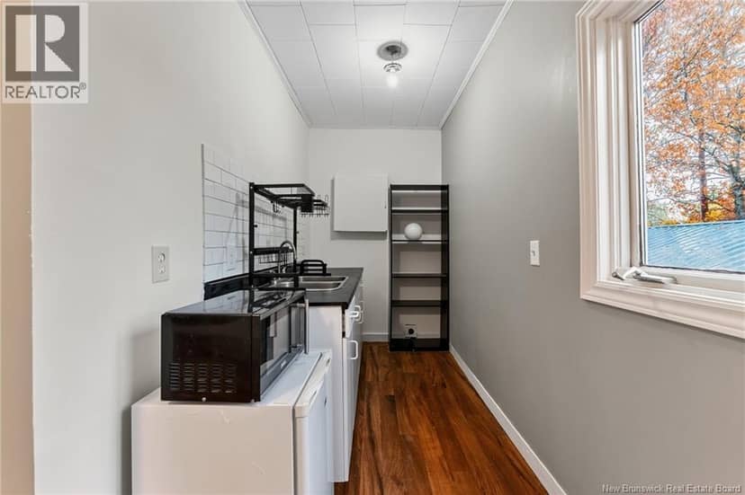 36 Queensway Way — photo 38 of 40