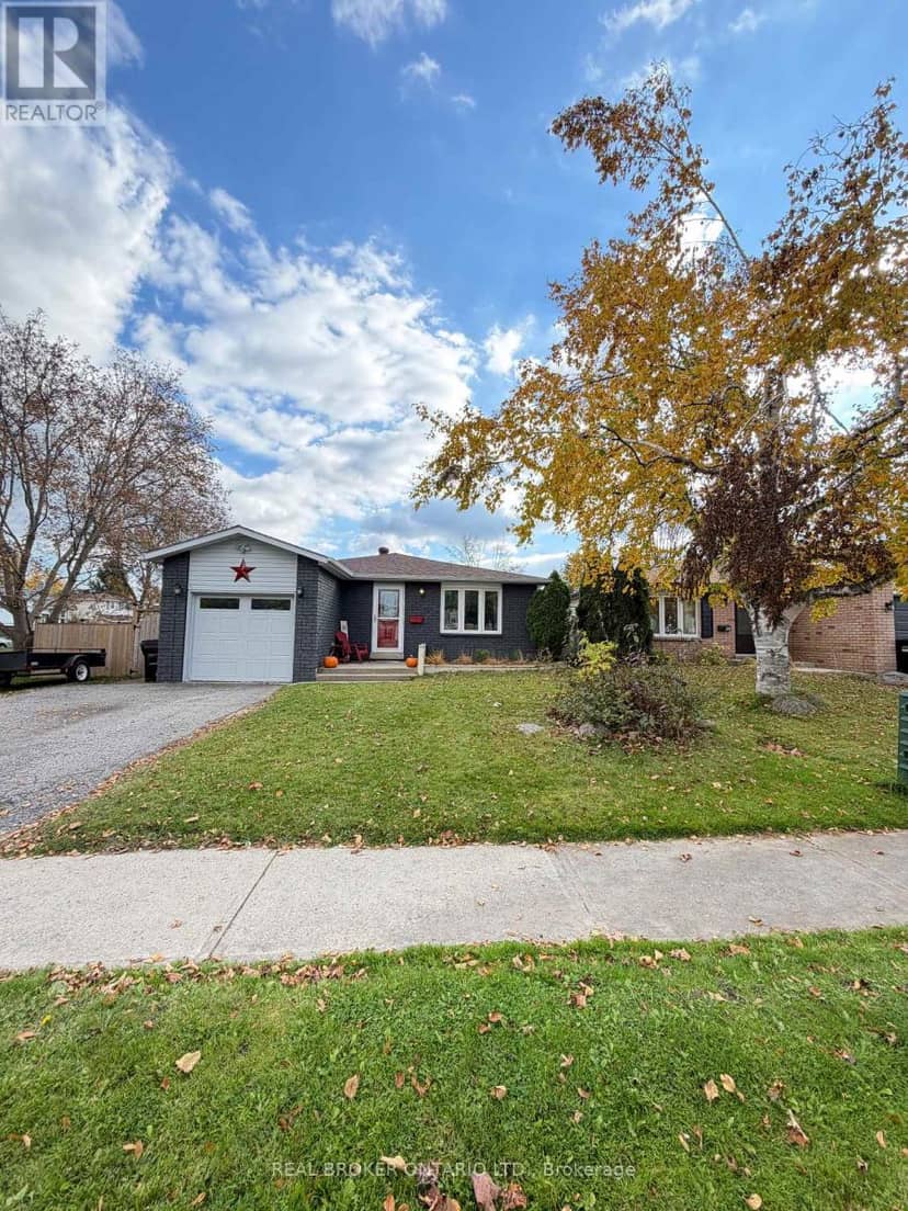 37 Hickling Trail — photo 1 of 40