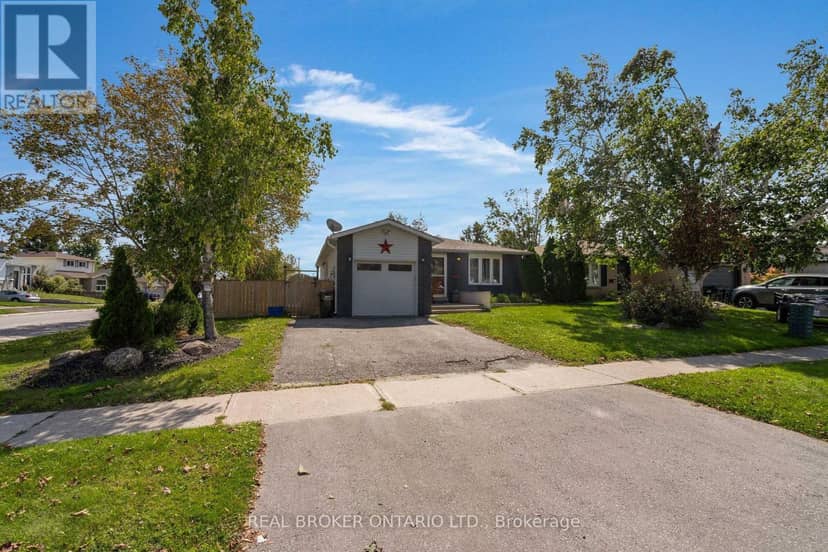 37 Hickling Trail — photo 2 of 40