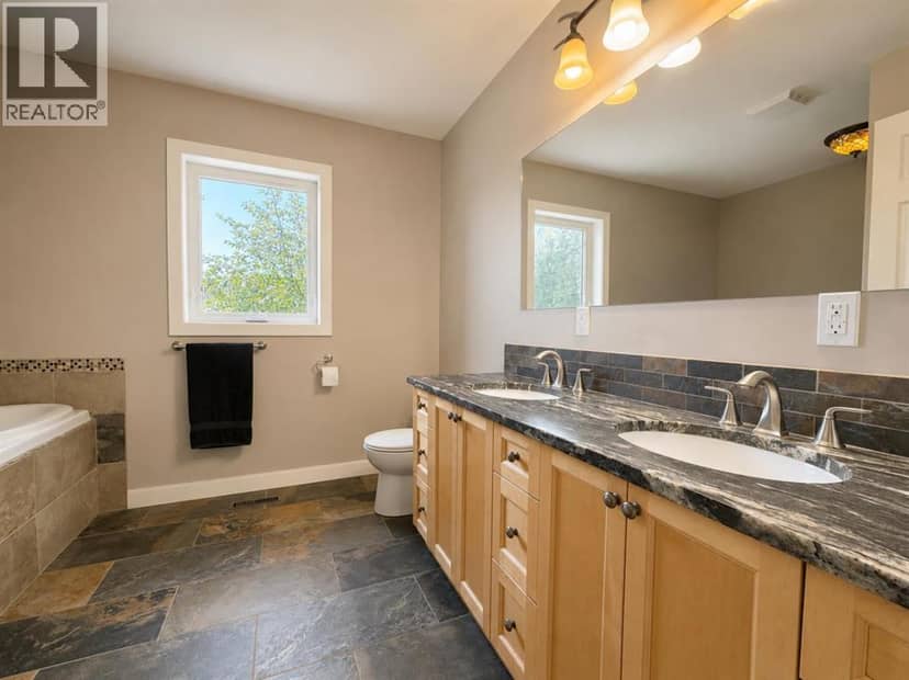 61048/61073 Township Road 42-4A — photo 17 of 40