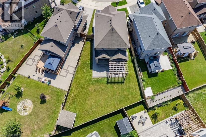 941 EDEN OAK Court, Kitchener, photo 2