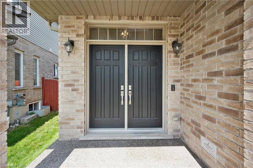 941 EDEN OAK Court, Kitchener, photo 5