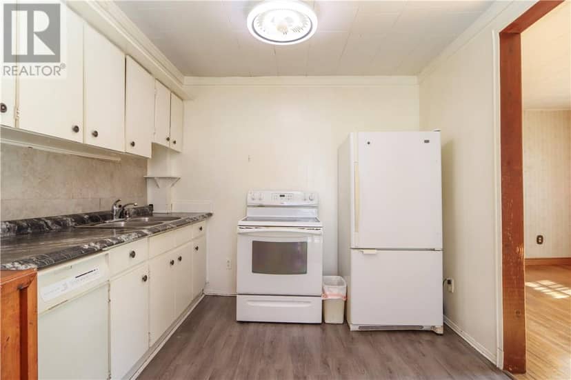 1144 Lonsdale, Sudbury, photo 5