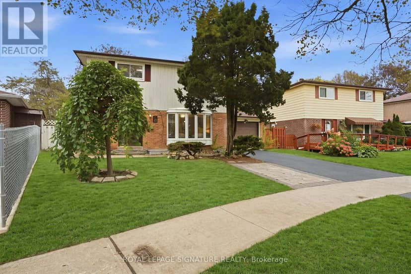 19 Starlake Drive, Toronto, photo 4