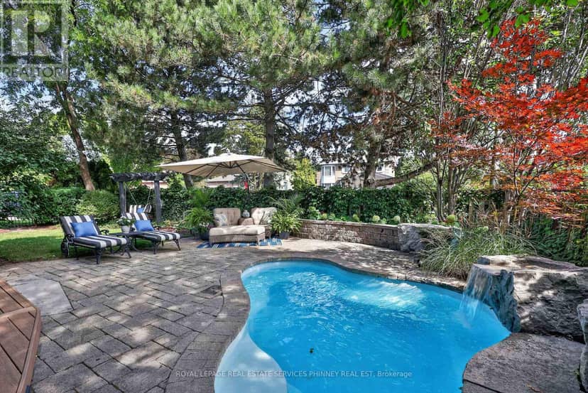 1572 Flamborough Circle — photo 39 of 40