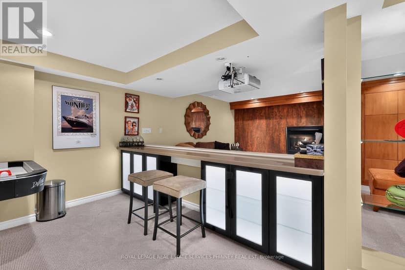 1572 Flamborough Circle — photo 33 of 40