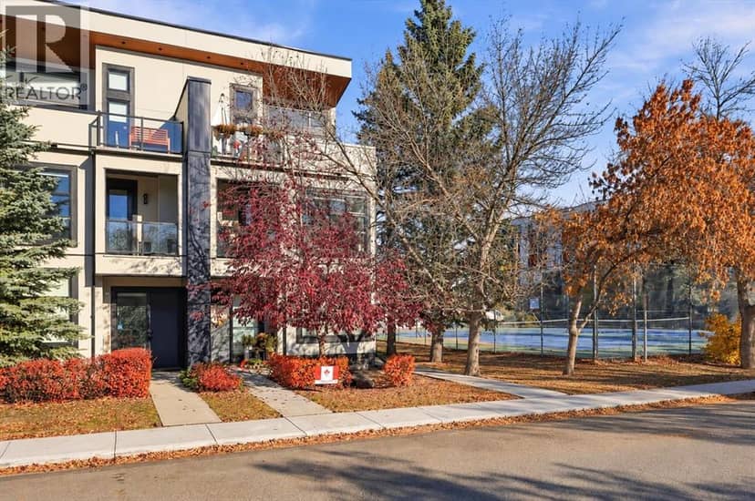 2, 840 McPherson Road NE, Calgary