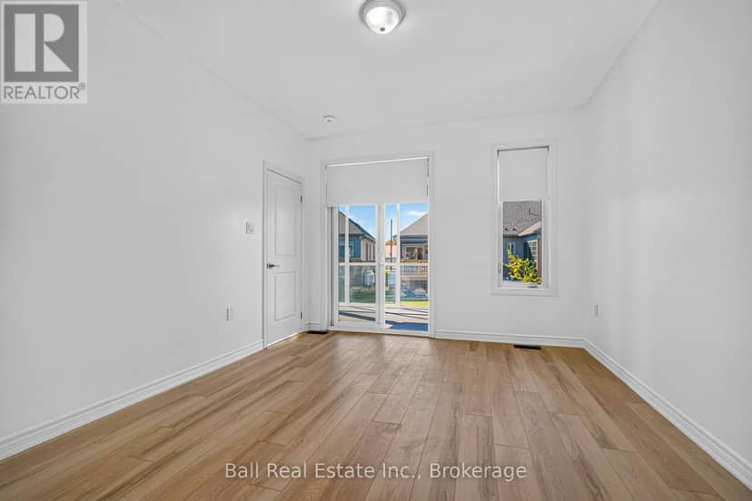 26 - 17 Lakewood Crescent — photo 14 of 39