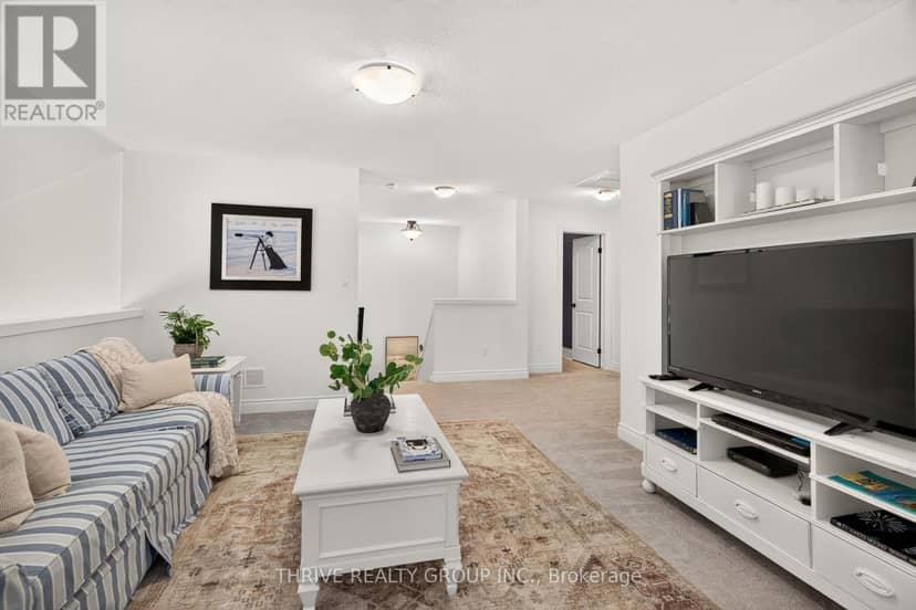 44 - 2215 Callingham Drive — photo 21 of 40