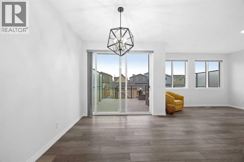 101 Howse Common NE — photo 13 of 40
