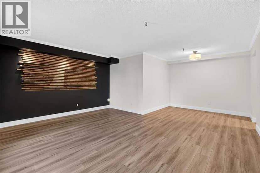 108, 647 1 Avenue NE — photo 30 of 40