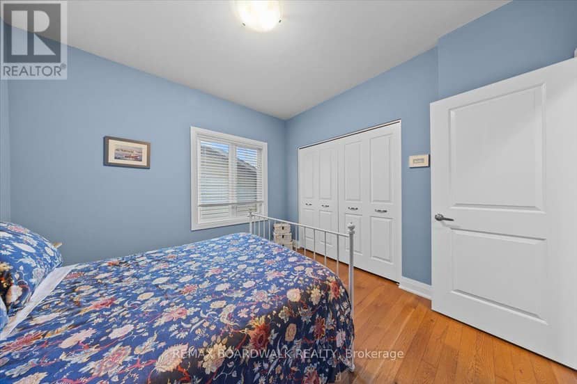 131 Elizabeth Street — photo 29 of 40