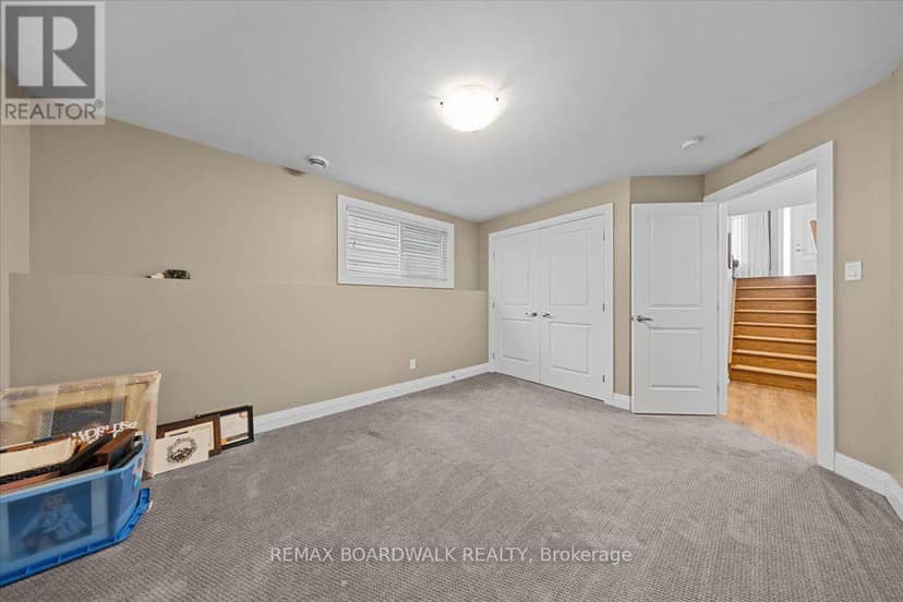 131 Elizabeth Street — photo 40 of 40