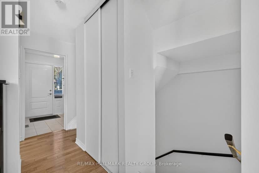 163 McClintock Way, Ottawa, photo 6