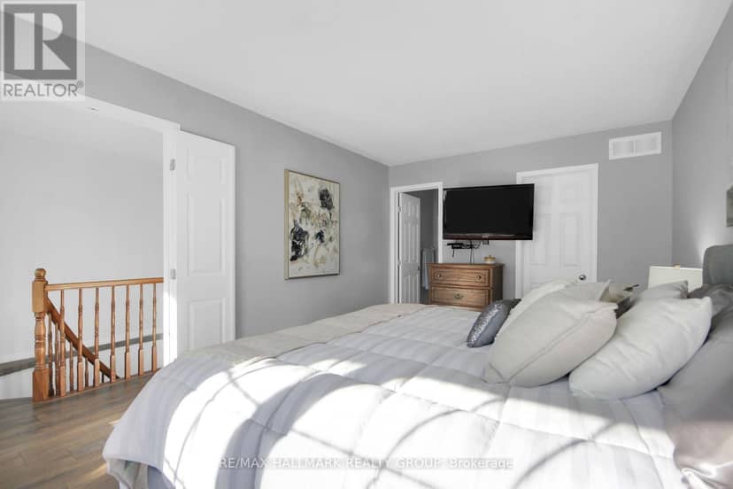 62 Sutcliffe Terrace — photo 27 of 40