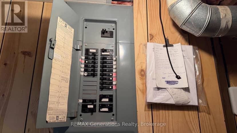 3 Poplar Crescent — photo 20 of 33