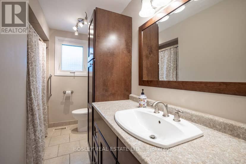 14 Ameer Drive — photo 23 of 40