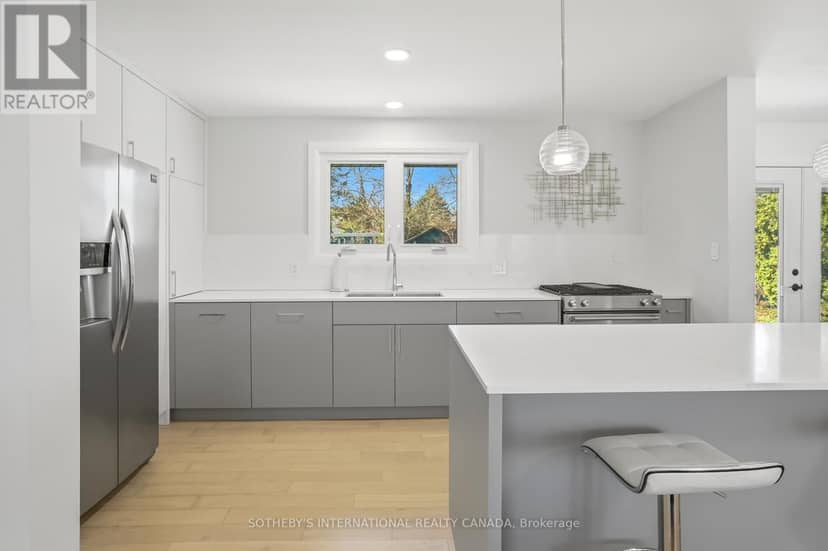 306 Centre Street — photo 12 of 38