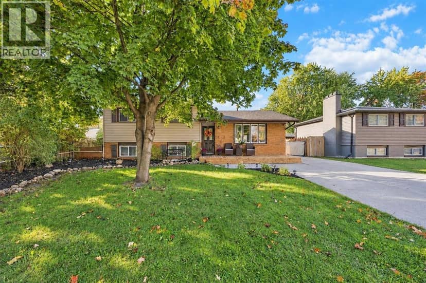 315 Brentwood CRESCENT, St. Clair, photo 2