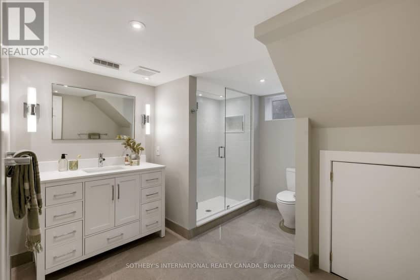 1 Nina Street — photo 31 of 36