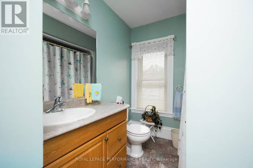 11 Peter Street — photo 26 of 40